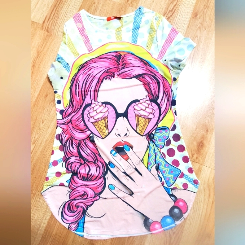 OSFM Oversized tshirt - would make great swimsuit coverup